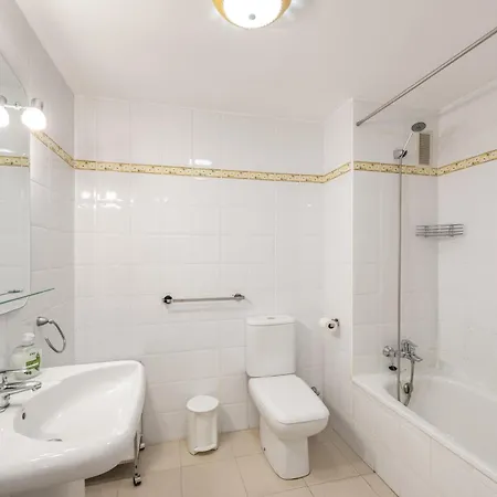 Apartamento La Reserva De Ground Floor